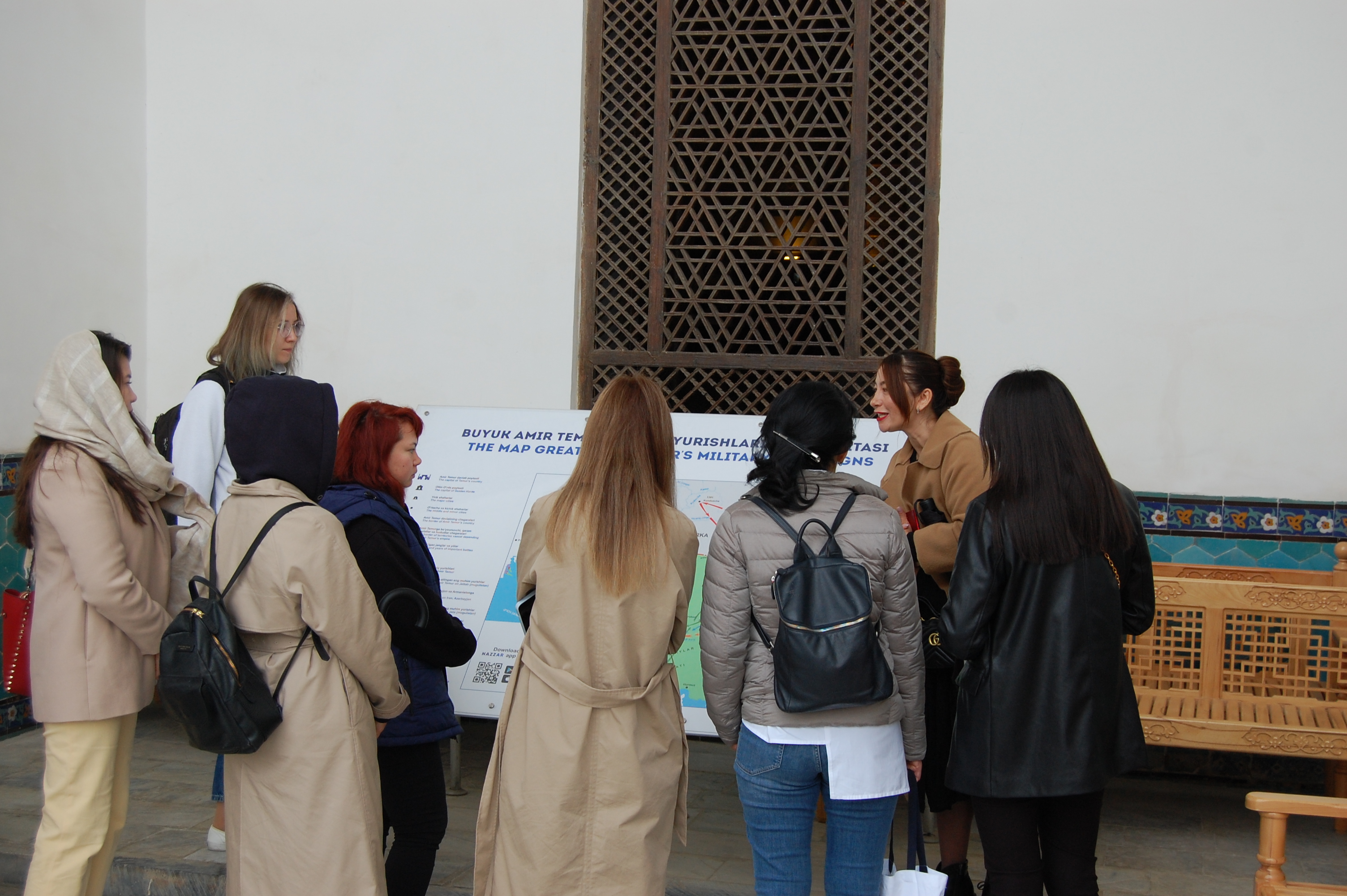 A practical session for Kazakh diplomats at Amir Temur's mausoleum